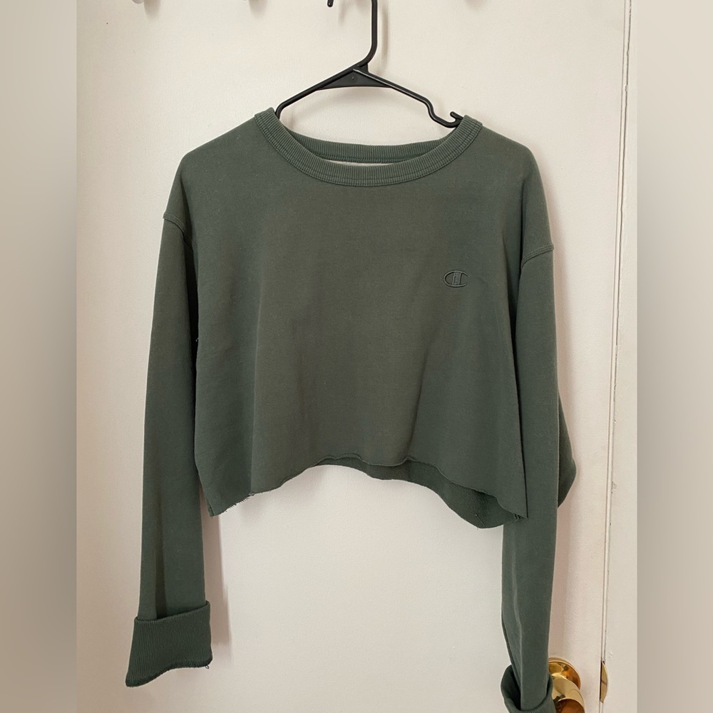 Cropped Champion sweatshirt in Forrest green